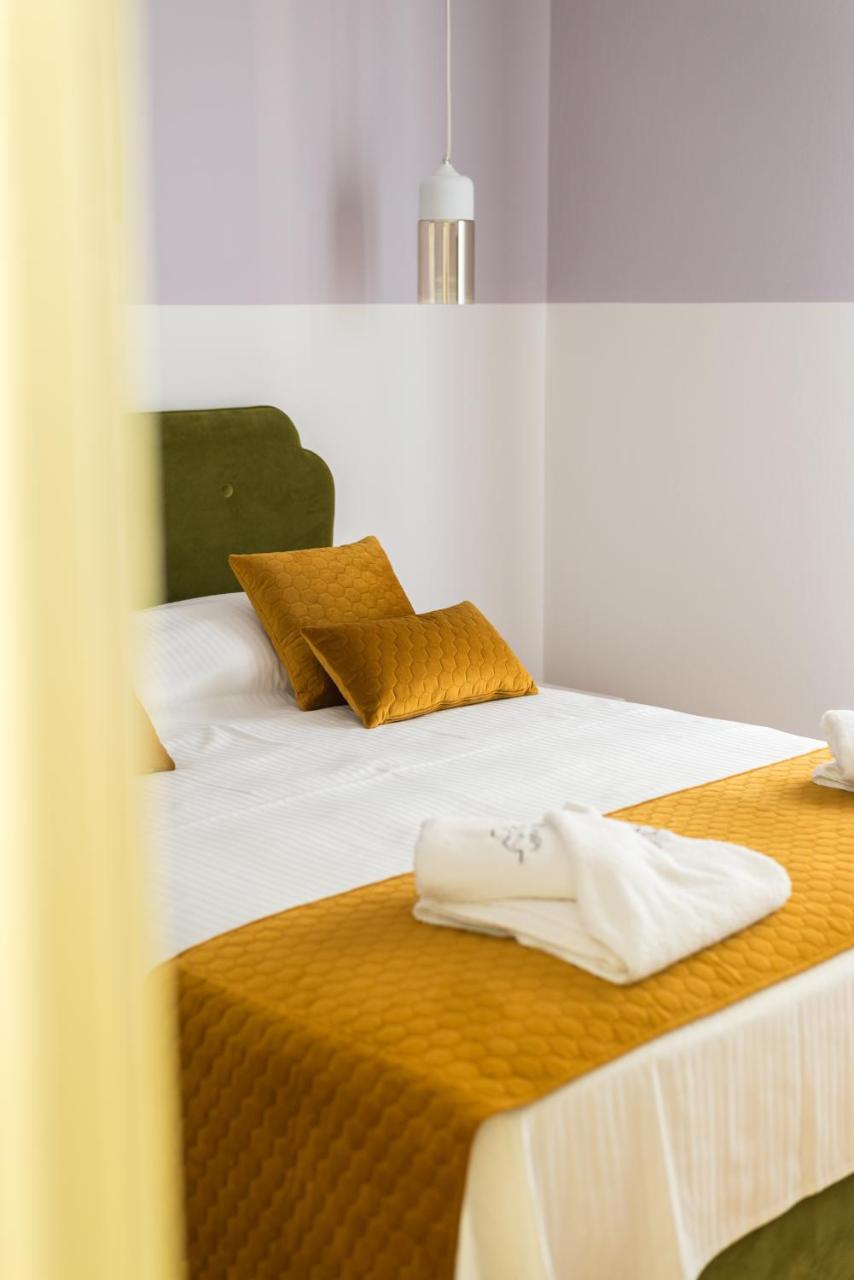 أثينا Neratzia Rooms المظهر الخارجي الصورة